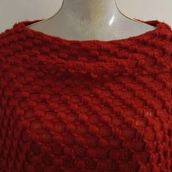 Woman's Red Knited Ponchos - Picture 3 of 8